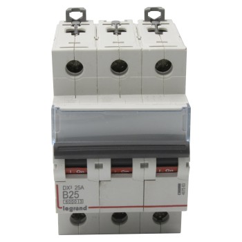 Legrand DX3 | Автоматичен прекъсвач | 3P, 25A, крива B, 6kA