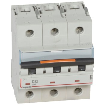 Legrand DX3 | Автоматичен прекъсвач | 3P, 32A, крива D, 25kA