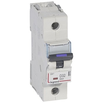 Legrand DX3 | Автоматичен прекъсвач | 1P, 32A, крива D, 50kA Legrand DX3 | Автоматичен прекъсвач | 1P, 32A, крива D, 50kA