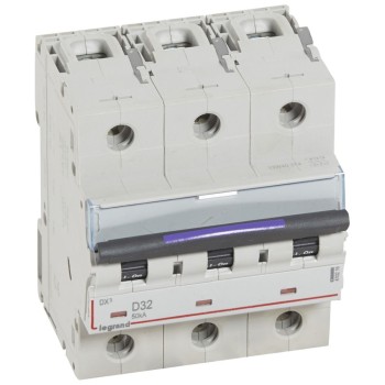 Legrand DX3 | Автоматичен прекъсвач | 3P, 32A, крива D, 50kA